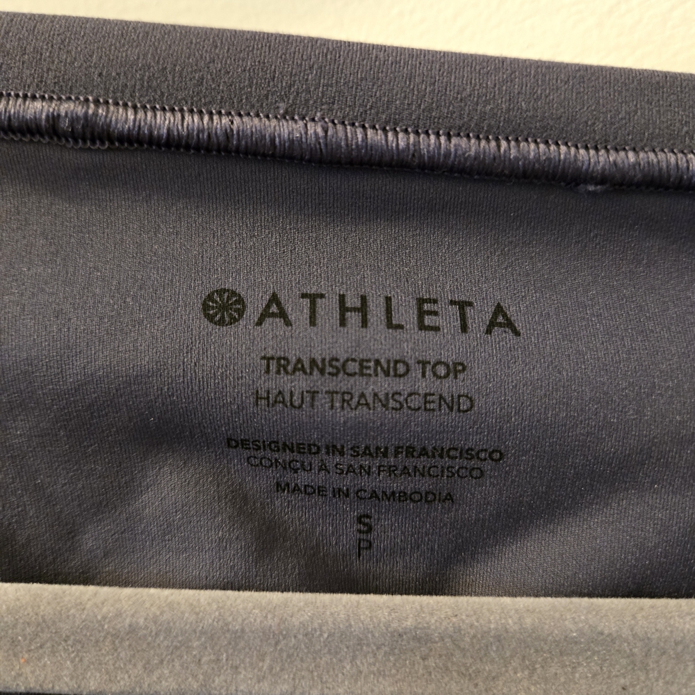 Athleta Transcend Top in Charcoal - Picture 3 of 5